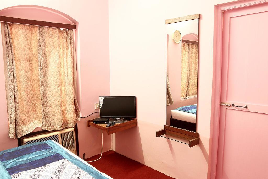 Oyo 2967 Bella Vista Hotell Kolkata Eksteriør bilde